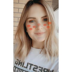 Meet your Posher, Hailey